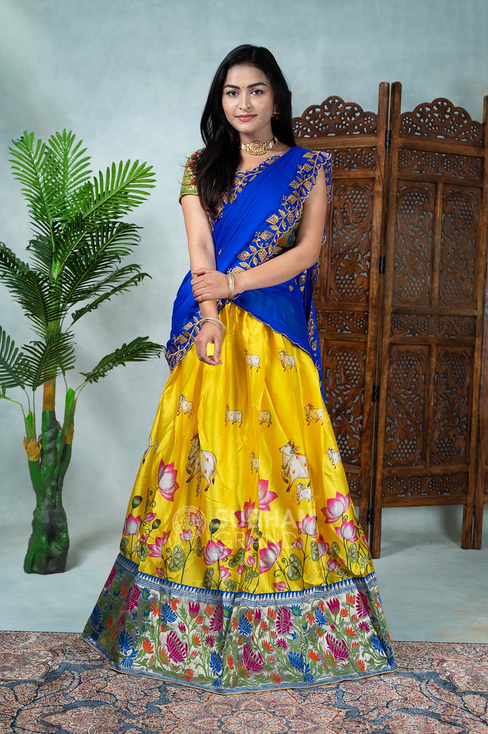 Half shop pattu dresses