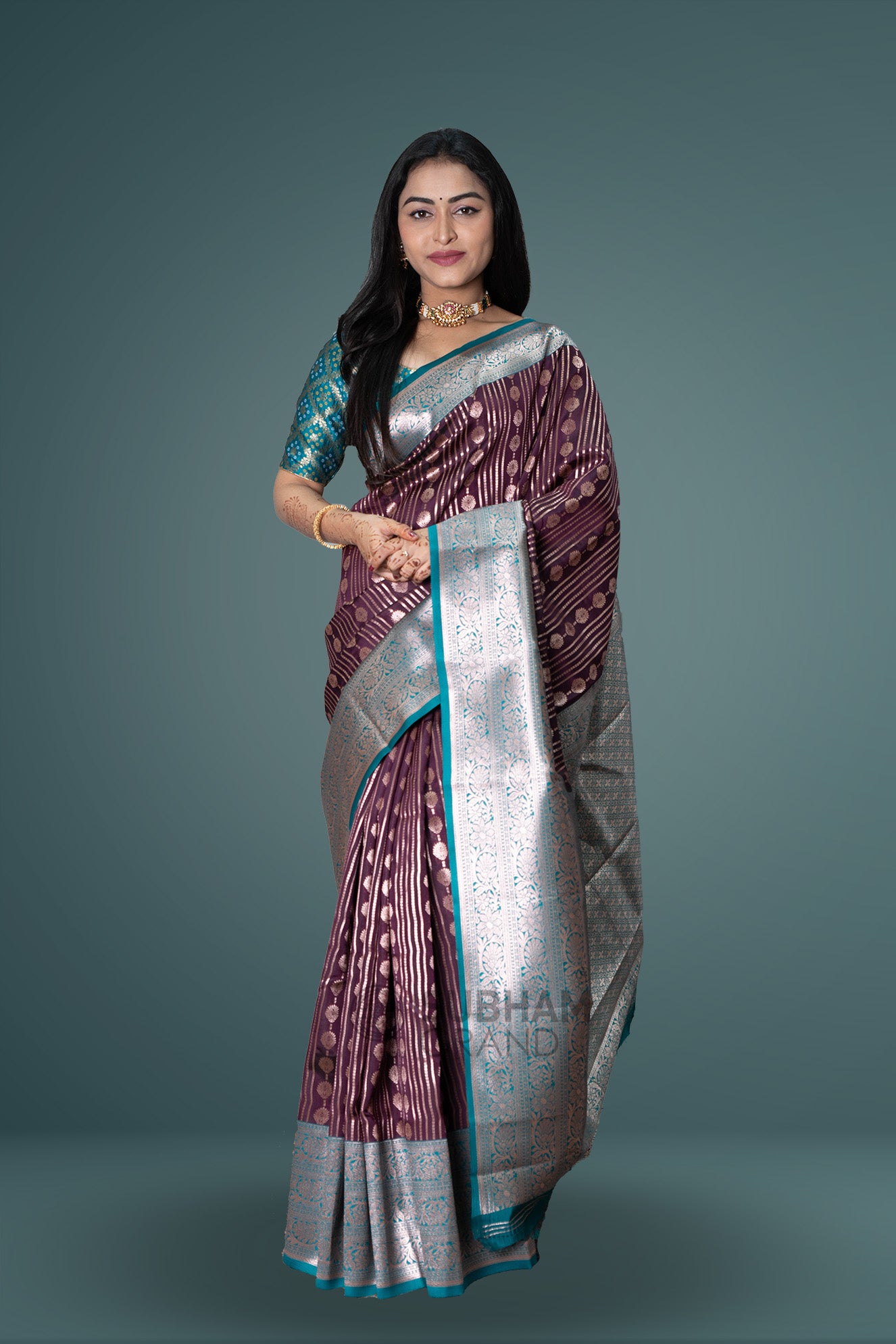 Pin by Niha Raj on Pattu long frocks | Saree blouse designs latest, Pattu  saree blouse designs, Kalamkari dresses